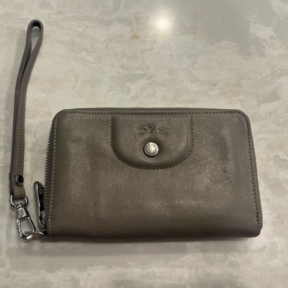 Longchamp Gray Leather Zip Wristlet Wallet